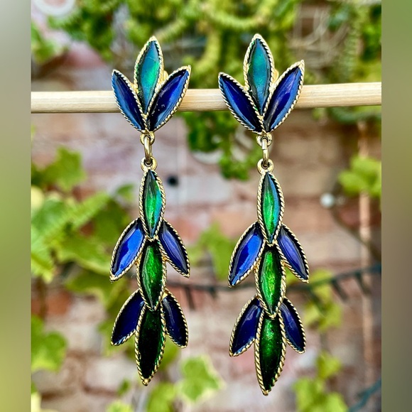 Enamel vintage earrings - Picture 3 of 7